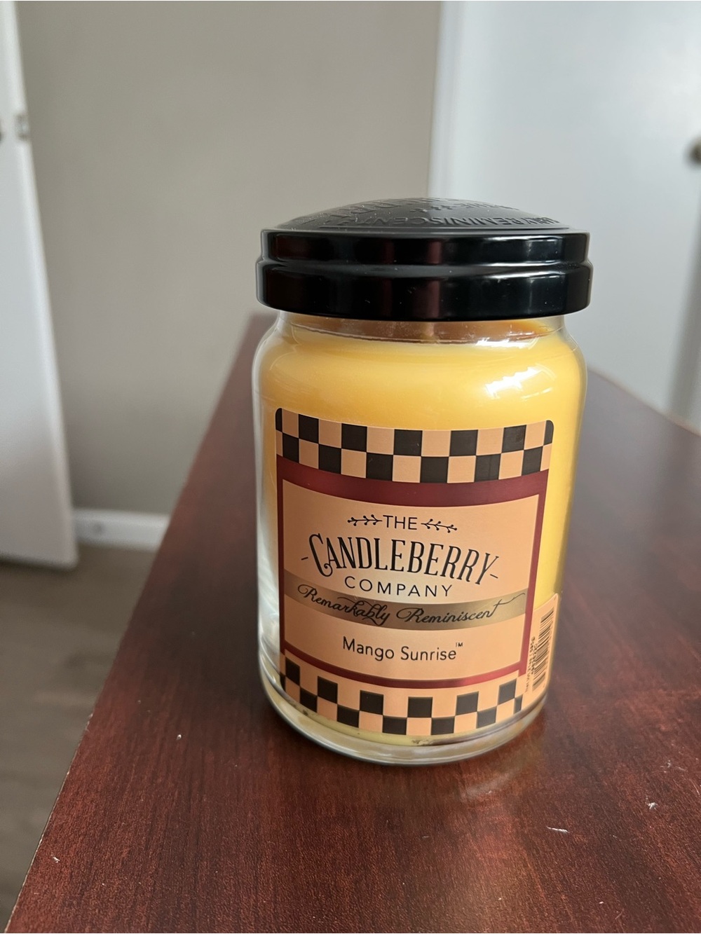 Mango Sunrise Jar Candle - Yellow